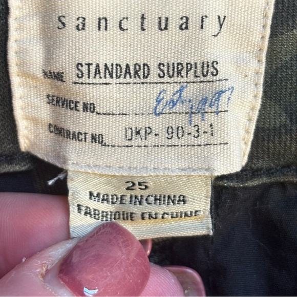 Sanctuary Fast Track Camo Skinny Chino Pants Size 25 - Picture 4 of 5